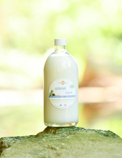 Lessive Blanc 1 litre FLLB1 : Nettoyants ménagers naturels et artisanaux  fabriqués à Toulouse. Testez Pample'Mousse !